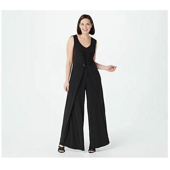 G.I.L.I. NEW $81 Drape‎ Front Jettsetter Knit Jumpsuit in Noir Black Large - Picture 1 of 3